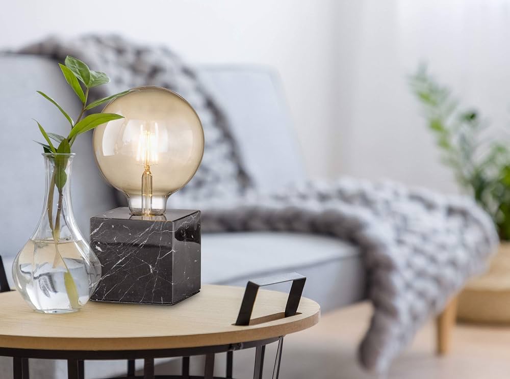 Lampe de table cube en marbre