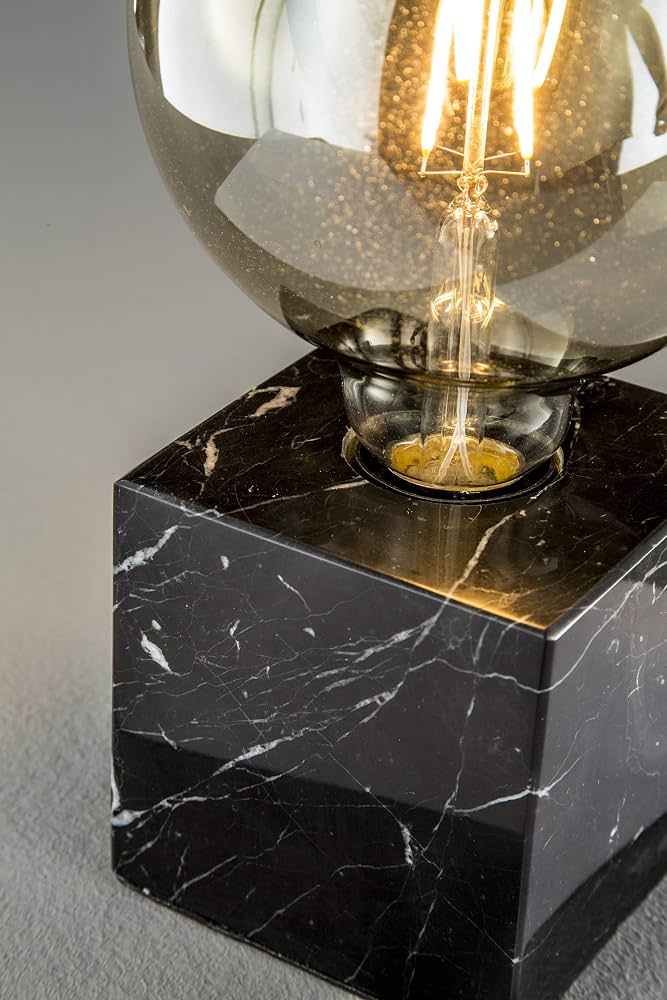 Lampe de table cube en marbre