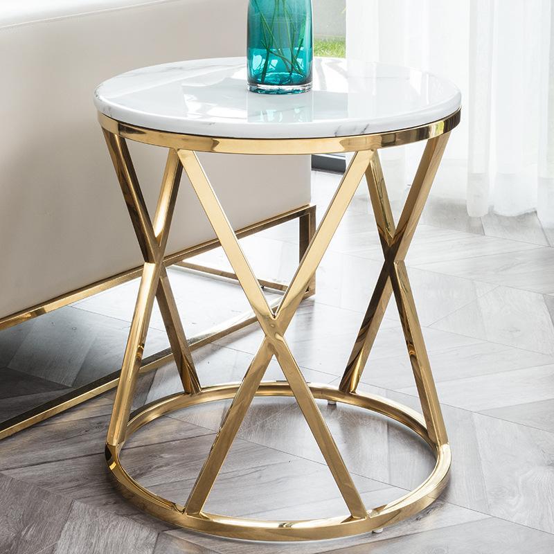 TABLE MODERNE